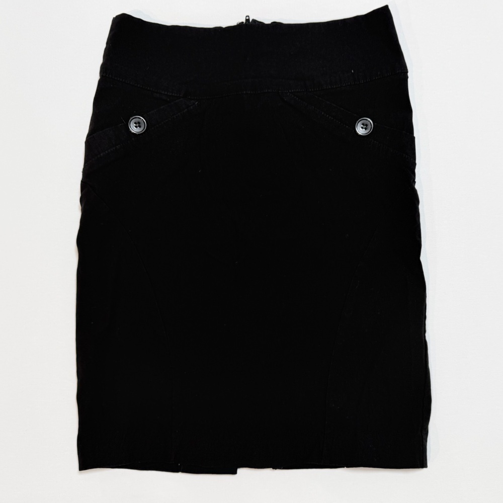 Black Button-Accent Pencil Skirt
